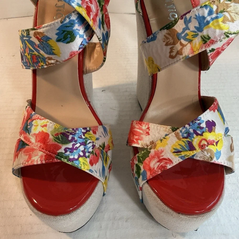 Women's Size 41 Sandals Platform Wedges Floral Print Satin Buckle Straps Ladies